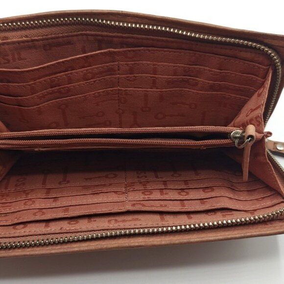 Fossil Maddox Continental Wallet Tan Leather Zip Around - Picture 4 of 8